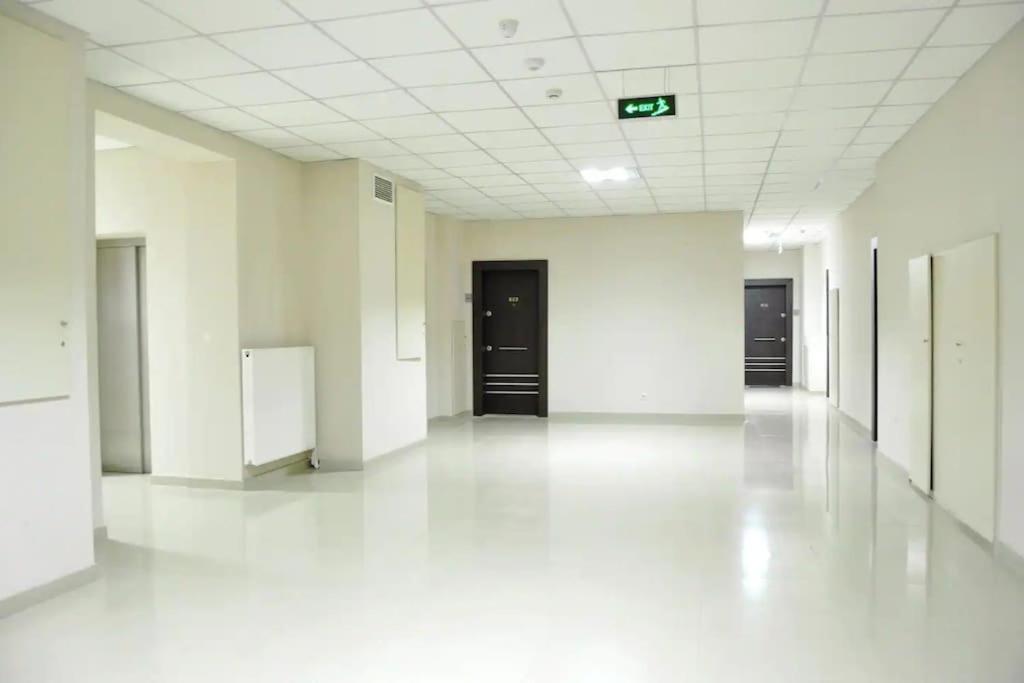 City Center 2Bdr Apartment Near Rustaveli Av. ティビリシ エクステリア 写真